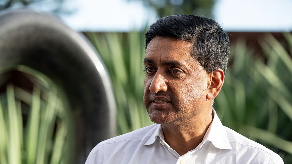 Ro Khanna claims Israeli settlers detained him during West Bank visit